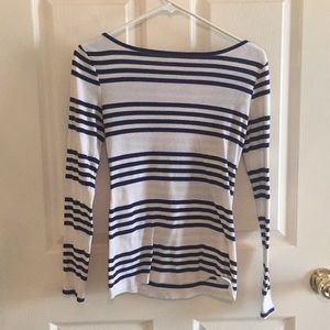 Long sleeve old navy shirt